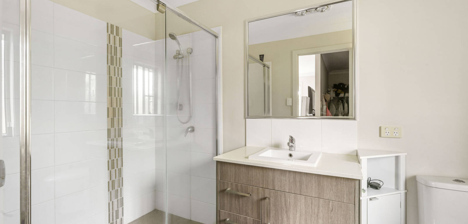 7 Cassidy Terrace, Mount Kynoch, QLD 4350 Australia