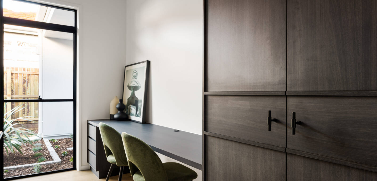 17 Ward St, Middle Ridge, QLD 4350 Australia