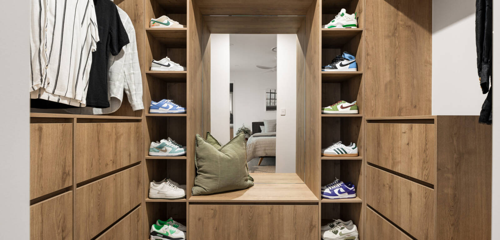 17 Ward St, Middle Ridge, QLD 4350 Australia