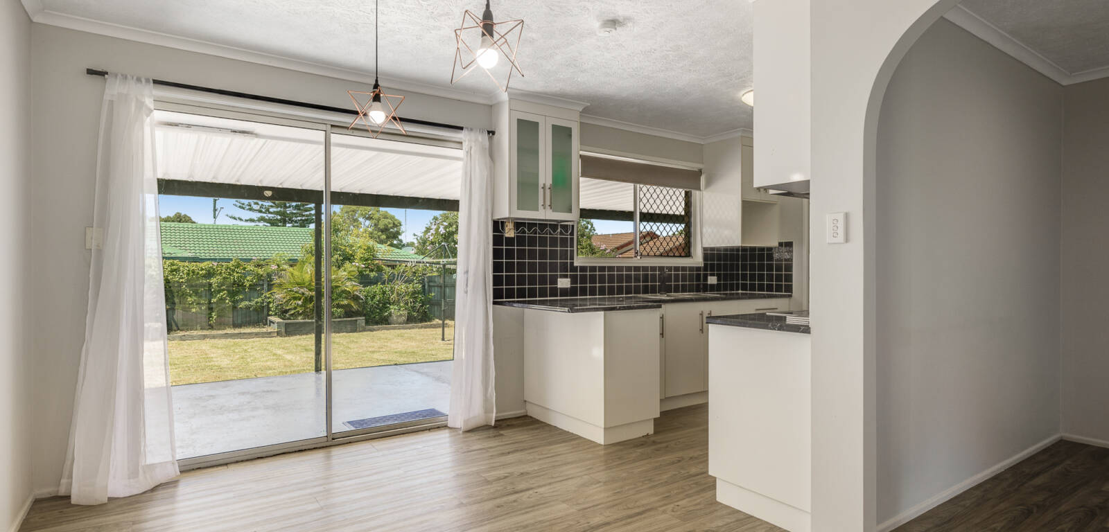 30 Kingsford Smith Dr, Wilsonton, QLD 4350 Australia