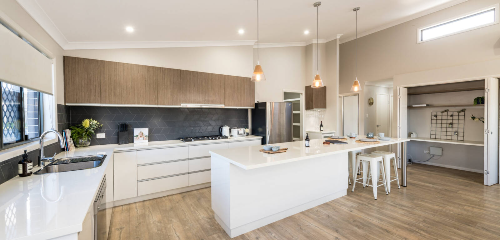 4 Farrer St, Cranley, QLD 4350 Australia