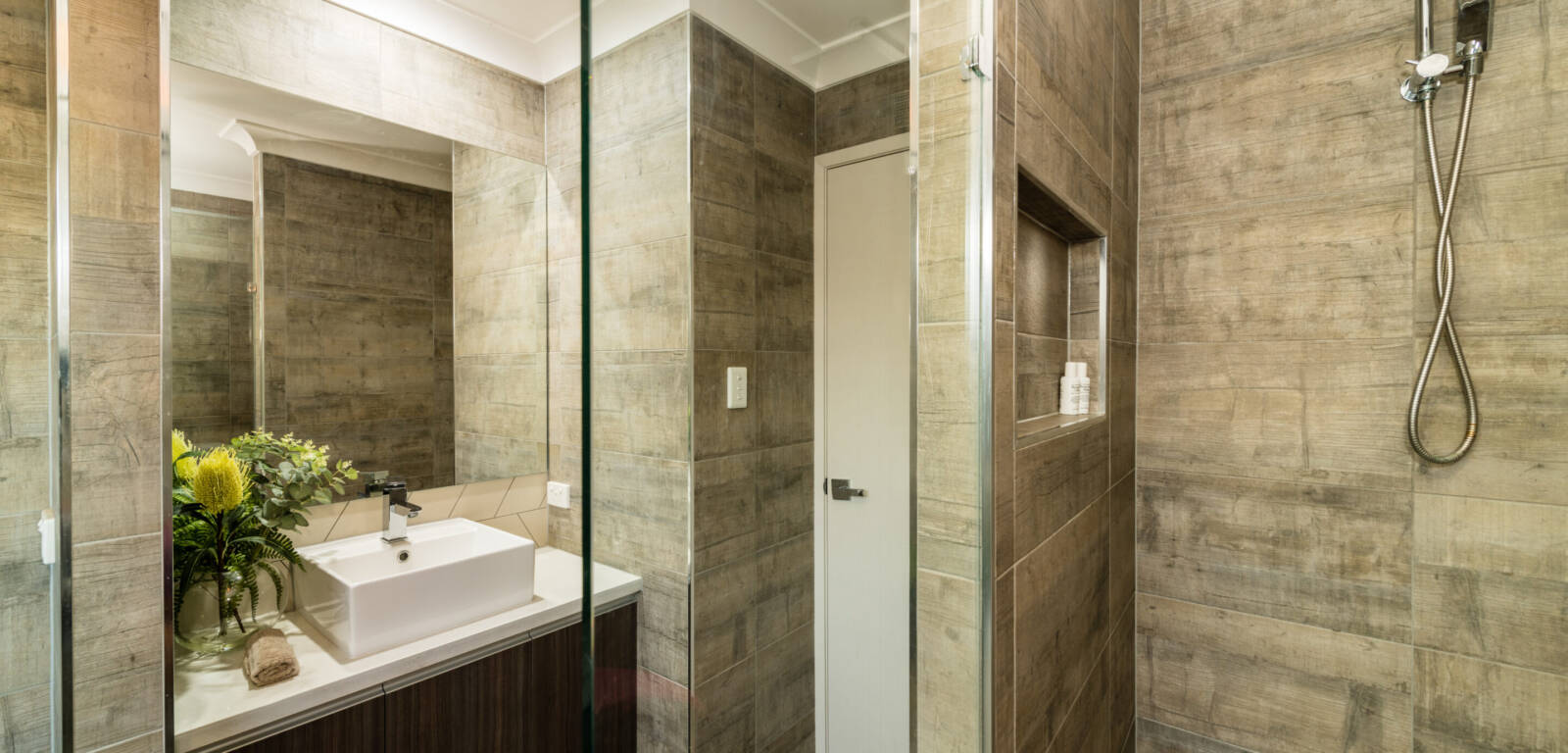 4 Farrer St, Cranley, QLD 4350 Australia