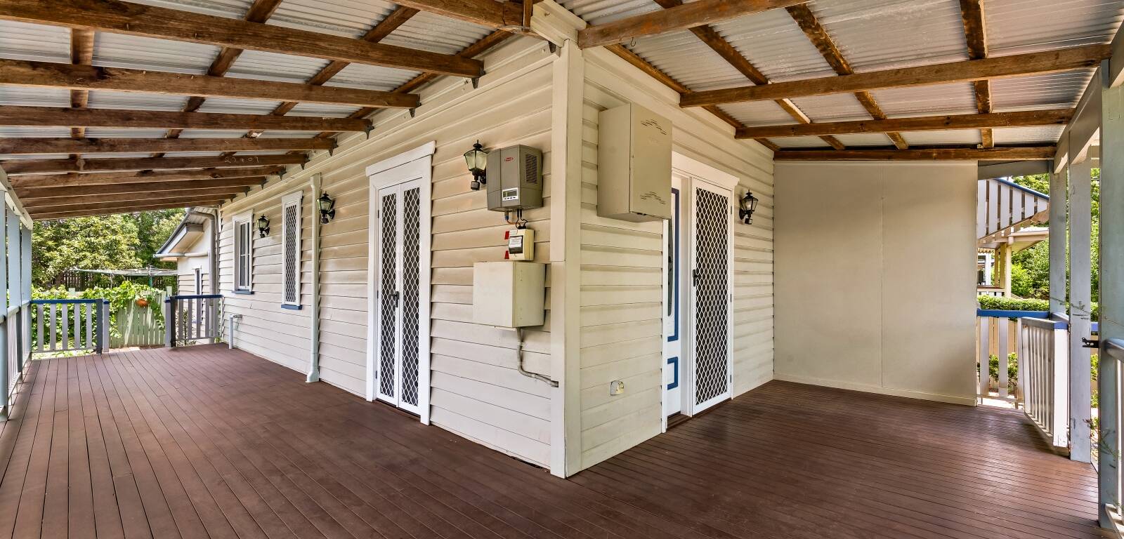 8 Leonard St, EAST TOOWOOMBA, QLD 4350 AU