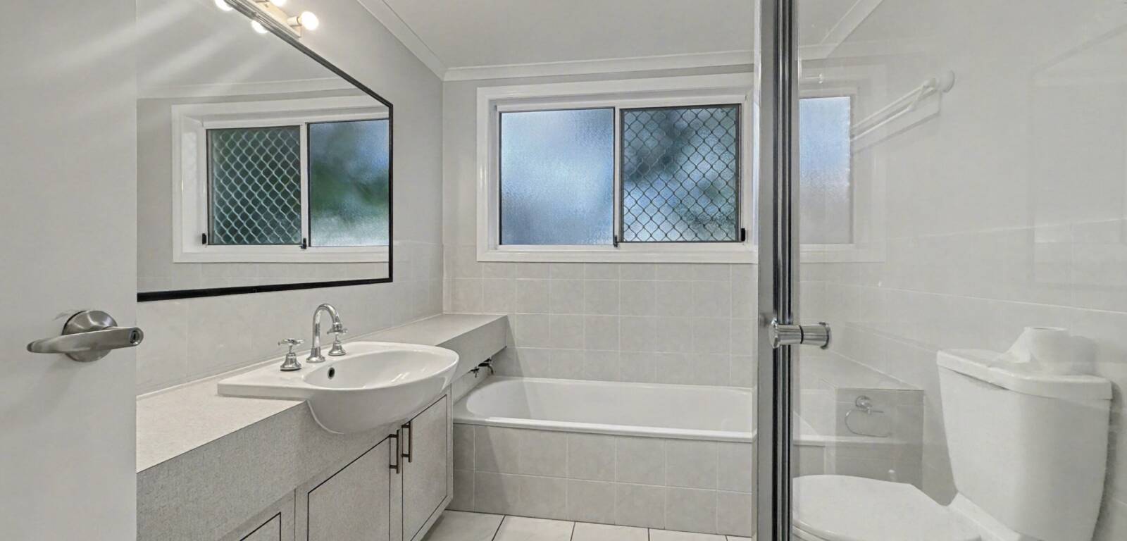 3/42 South St, RANGEVILLE, QLD 4350 AU
