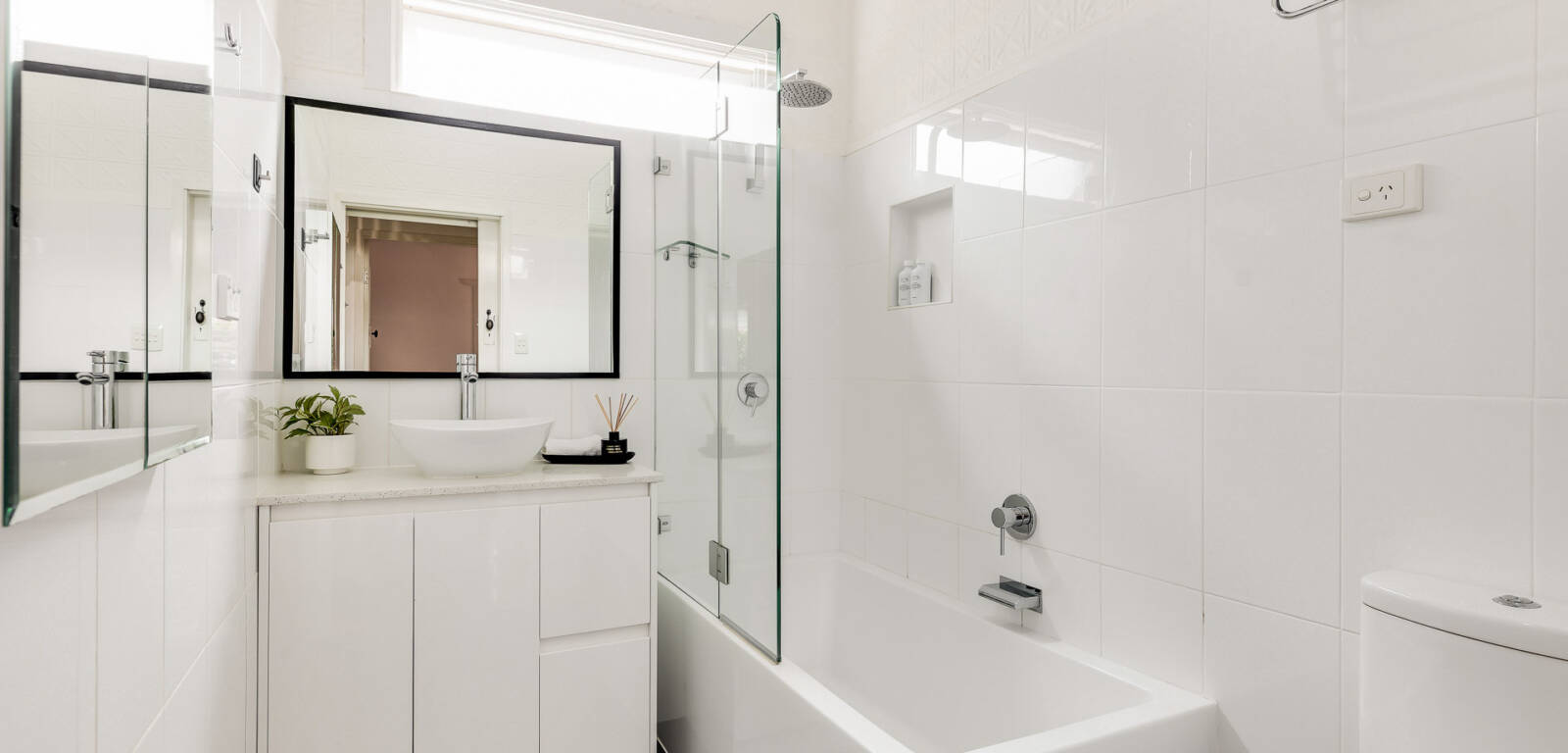 8 Jenkins St, NEWTOWN, QLD 4350 AU