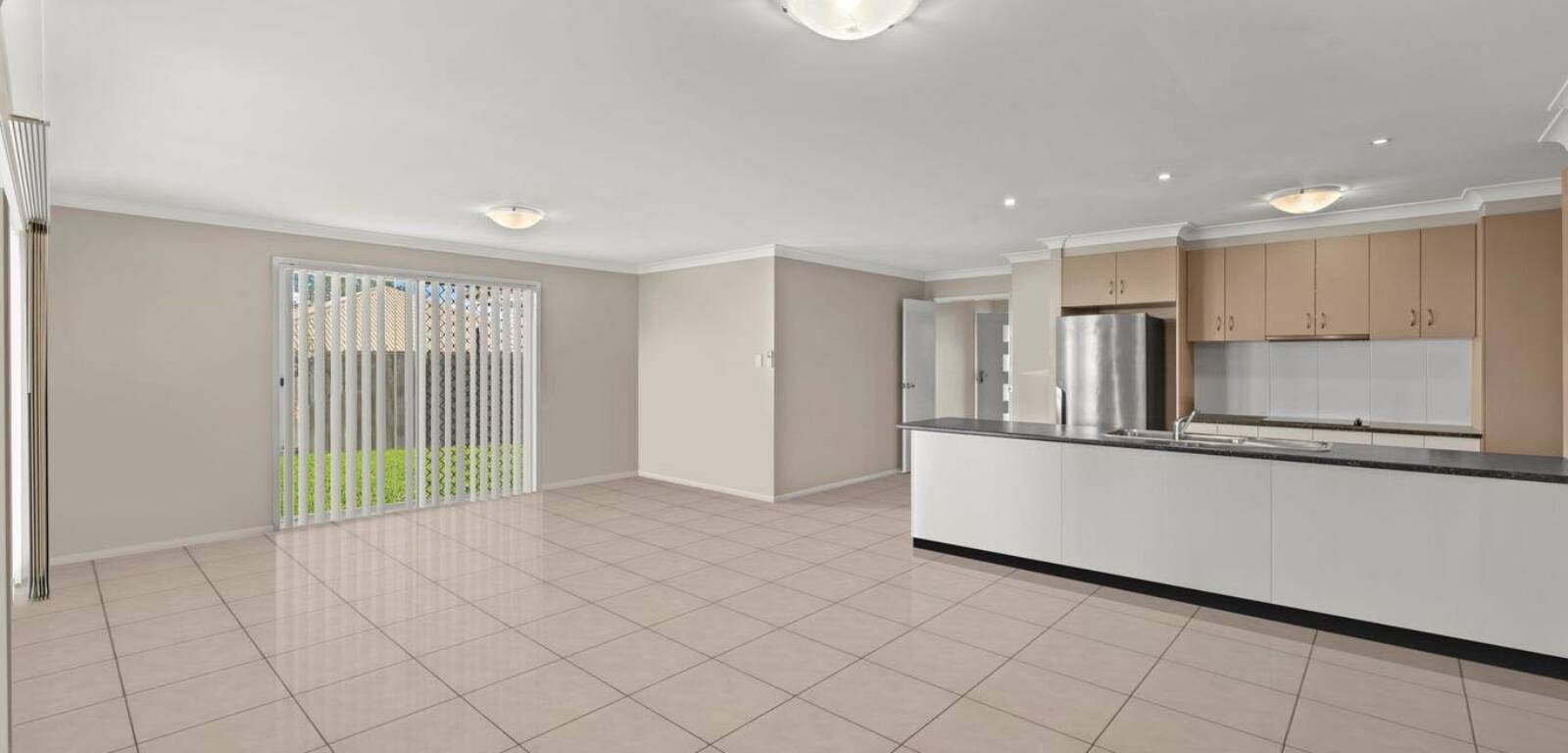 30 Kalimna Dr, HIGHFIELDS, QLD 4352 AU