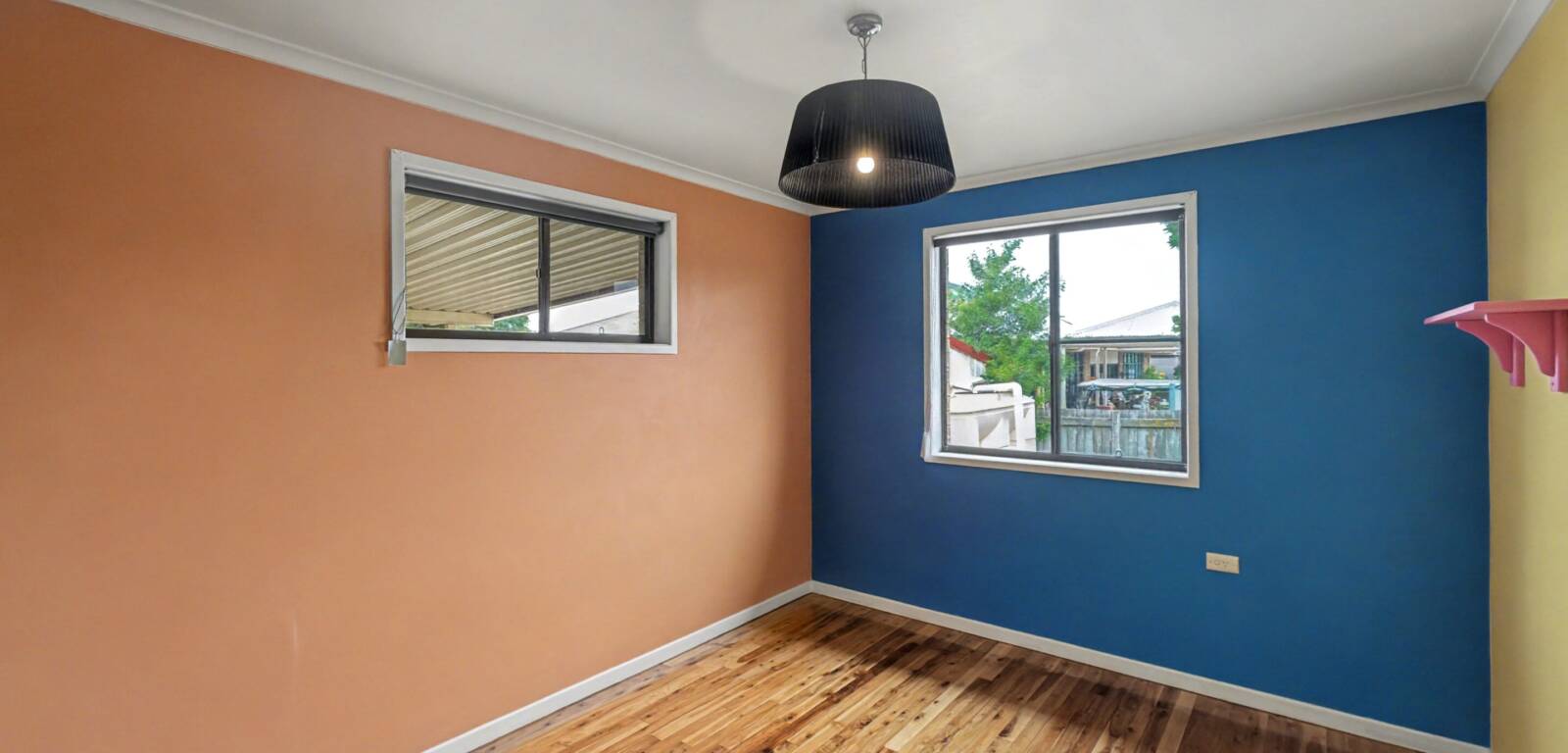 69 Arabian St, HARRISTOWN, QLD 4350 AU