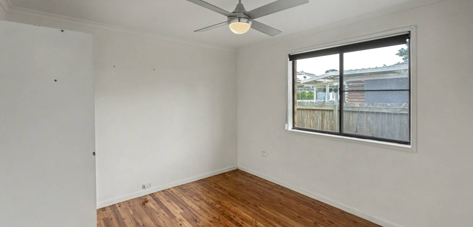 69 Arabian St, HARRISTOWN, QLD 4350 AU