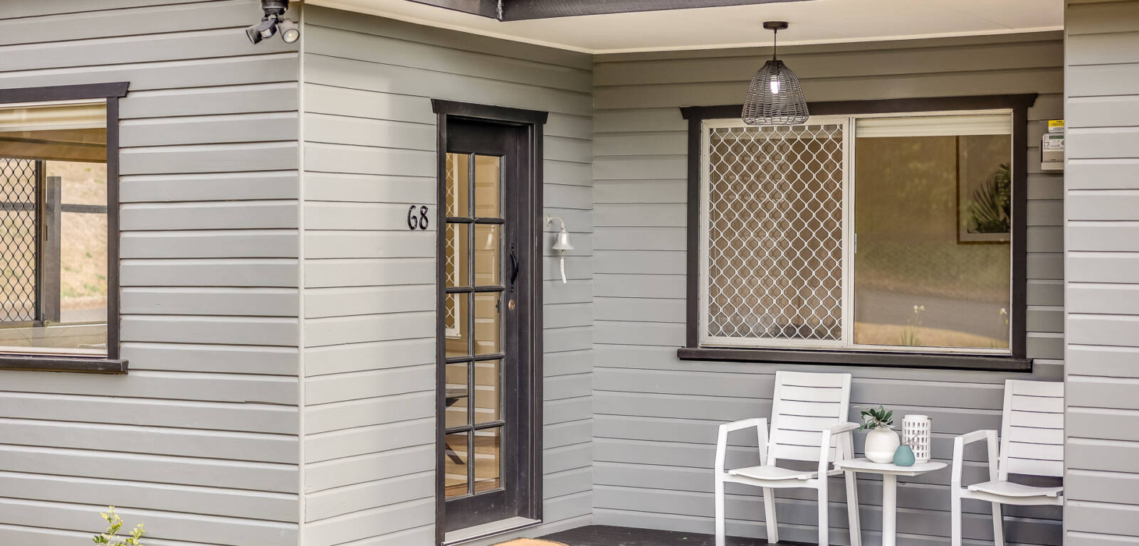 68 North St, MOUNT LOFTY, QLD 4350 AU