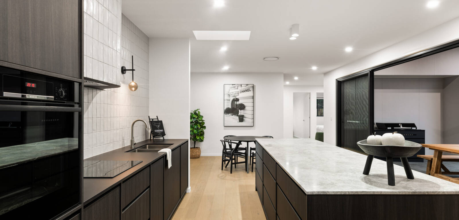 17 Ward St, Middle Ridge, QLD 4350 Australia