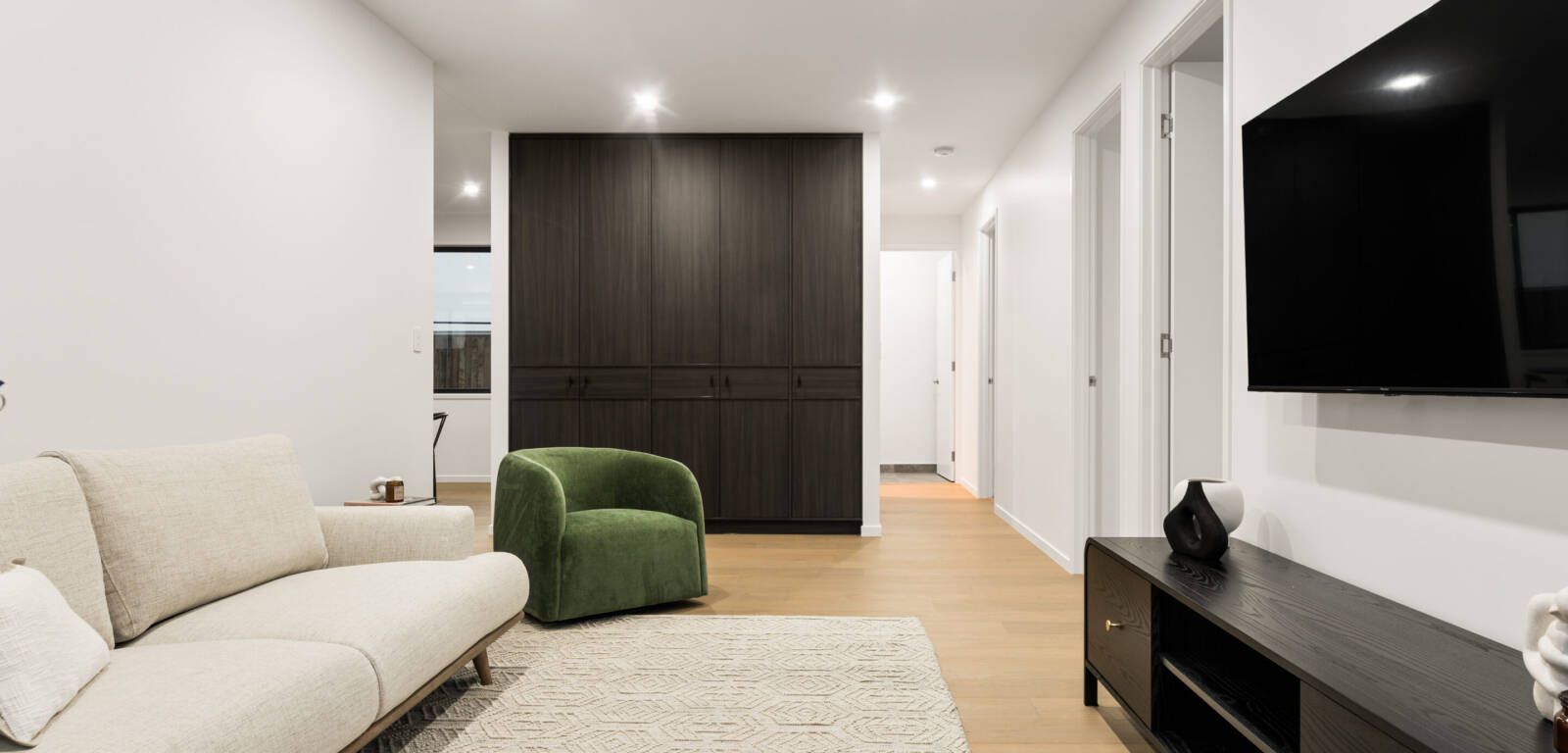 17 Ward St, Middle Ridge, QLD 4350 Australia