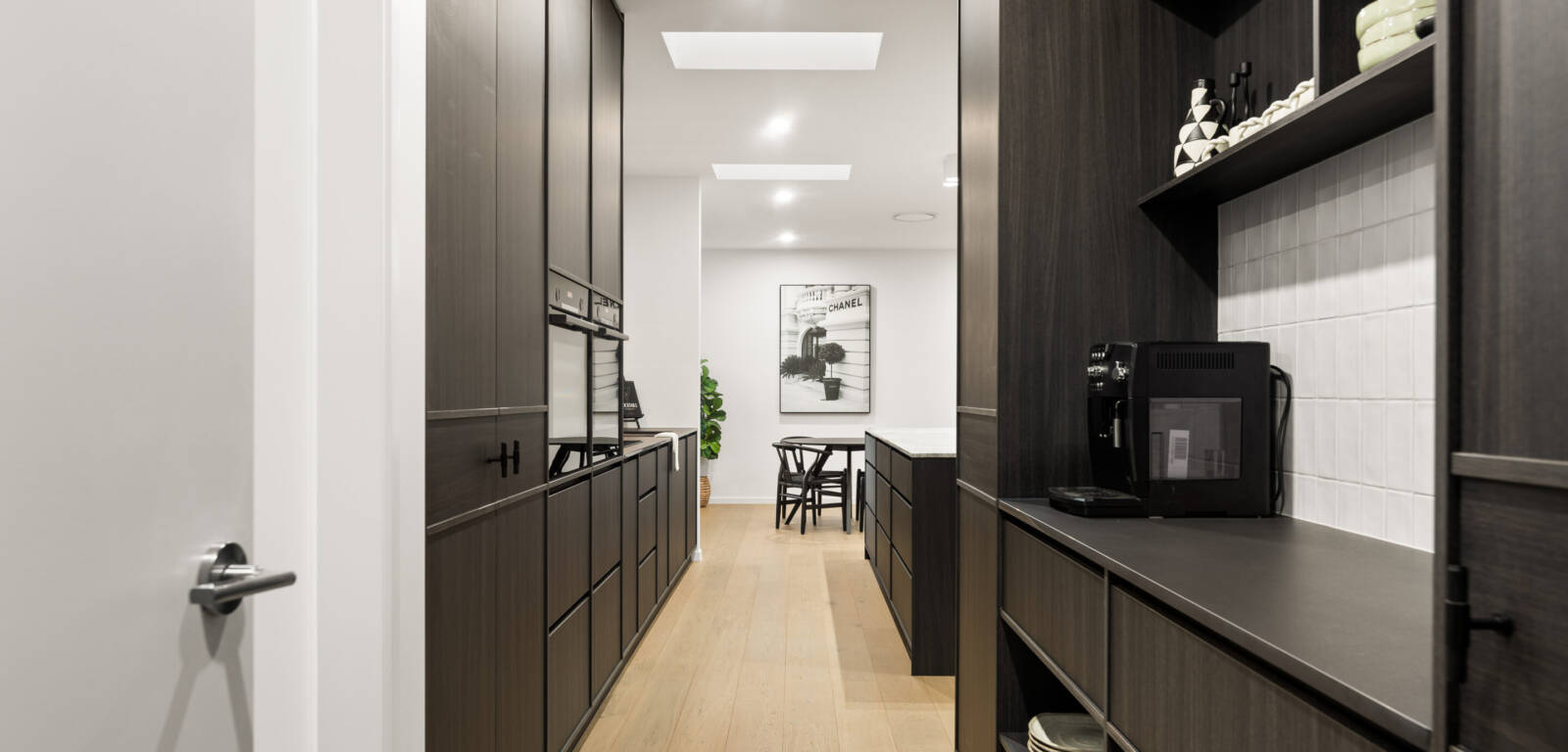 17 Ward St, Middle Ridge, QLD 4350 Australia