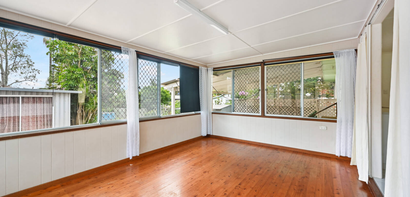 315 Bridge St, NEWTOWN, QLD 4350 AU