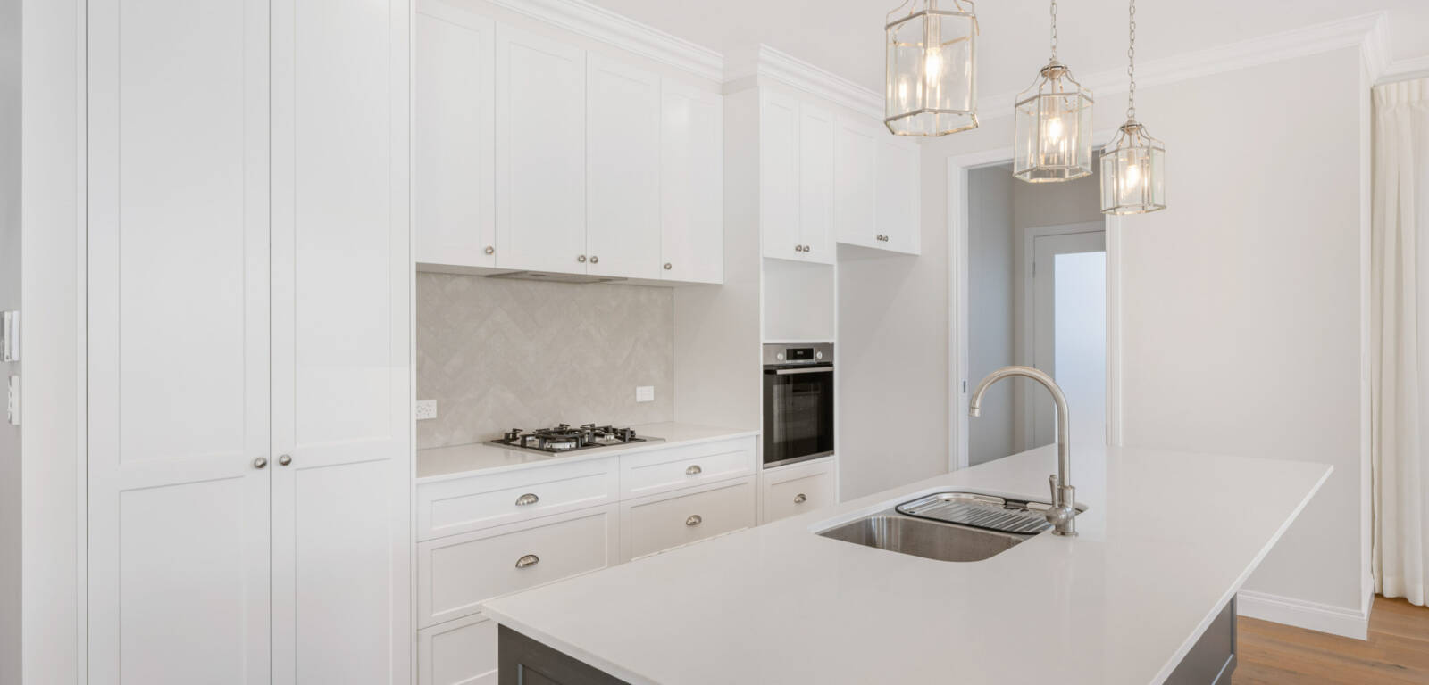 2/127 Stenner St, MIDDLE RIDGE, QLD 4350 AU