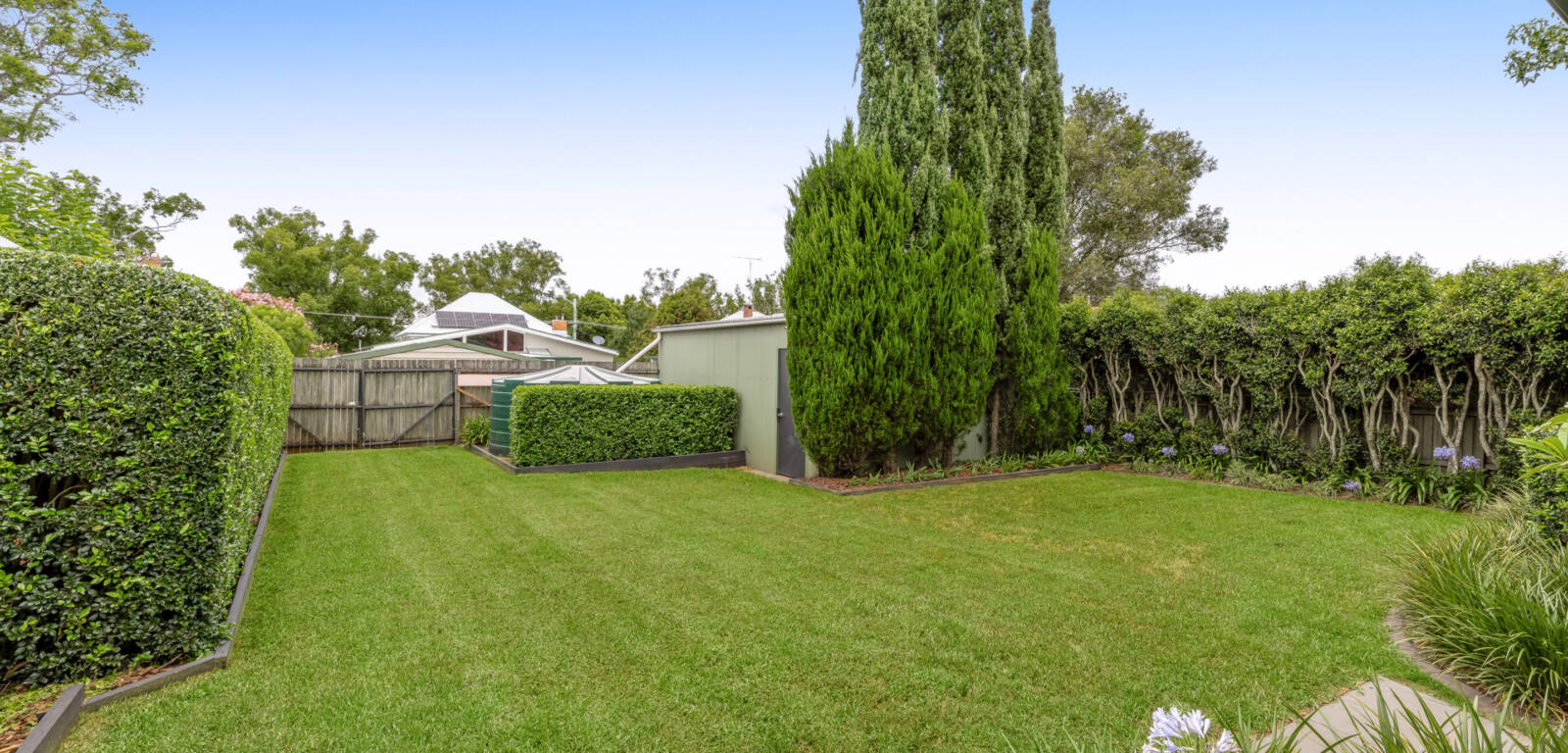 32 Eleanor St, EAST TOOWOOMBA, QLD 4350 AU