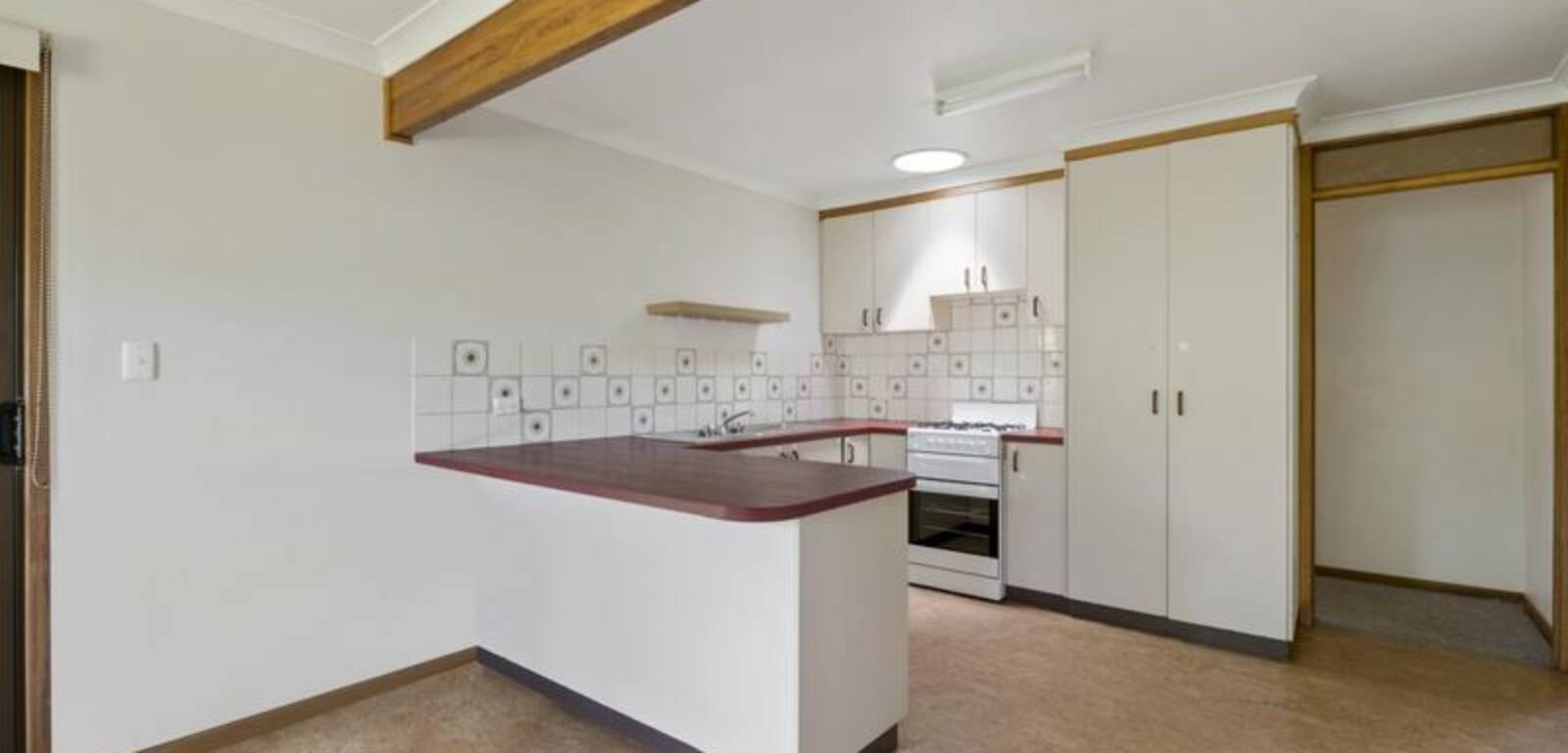 54 Wuth St, DARLING HEIGHTS, QLD 4350 AU