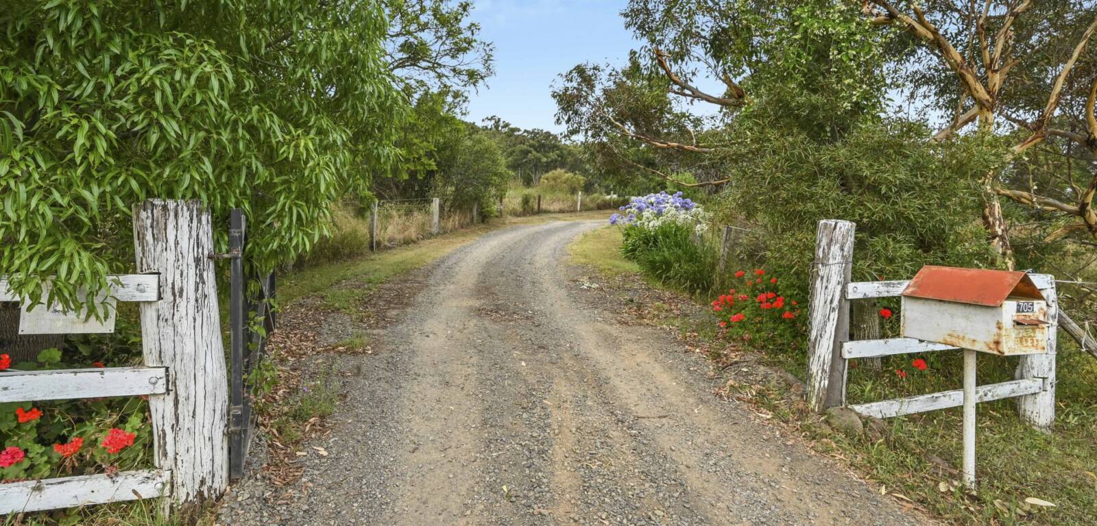 705 Anzac Ave, DRAYTON, QLD 4350 AU