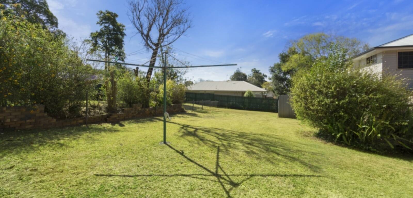 195B Alderley St, CENTENARY HEIGHTS, QLD 4350 AU