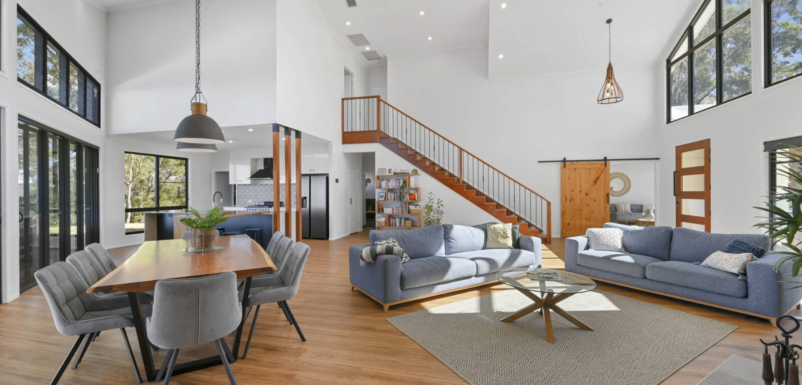 208 Fernbank Rd, FIFTEEN MILE, QLD 4352 AU