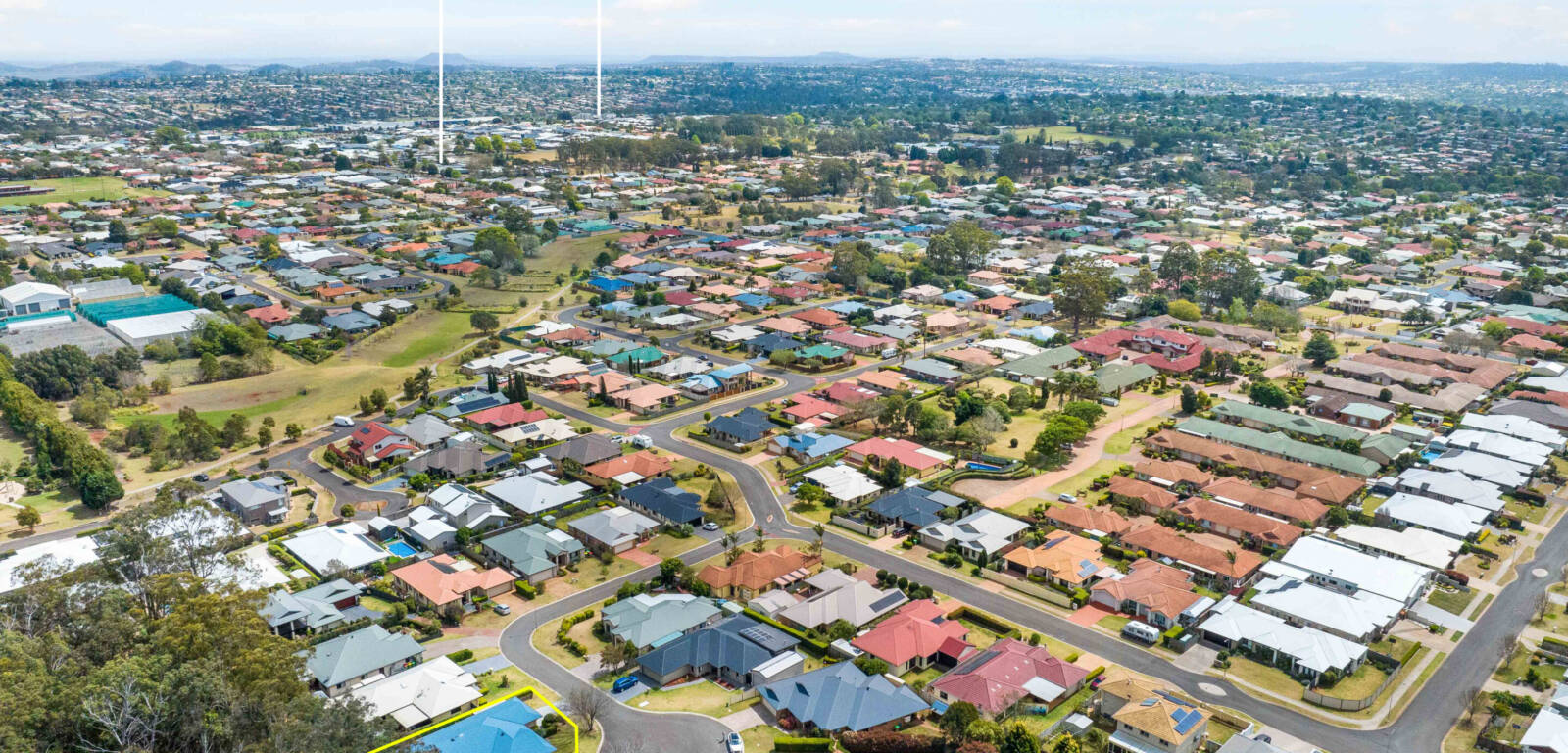 6 Jake Ct, MIDDLE RIDGE, QLD 4350 AU