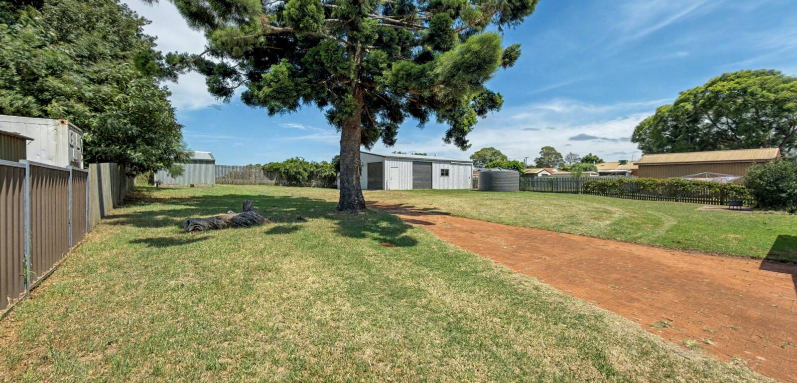 26 Nugent Cres, WILSONTON, QLD 4350 AU