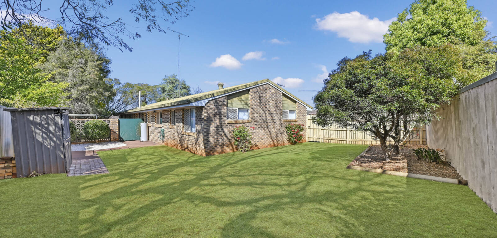 1/4 Denyer St, WILSONTON, QLD 4350 AU