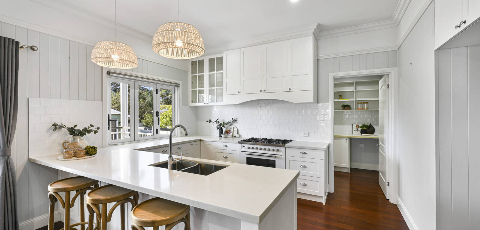 105 Hill St, NEWTOWN, QLD 4350 AU