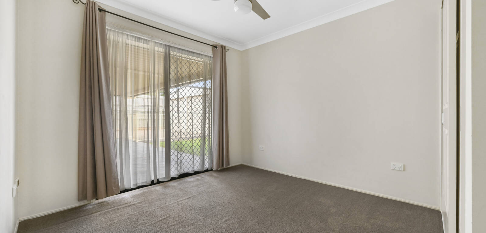 55 Smythe Dr, HIGHFIELDS, QLD 4352 AU