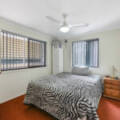 36 Hampton St, NEWTOWN, QLD 4350 AU