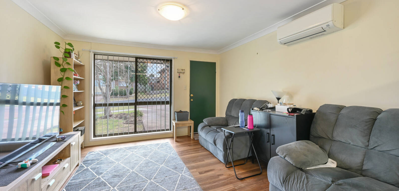 36 Hampton St, NEWTOWN, QLD 4350 AU