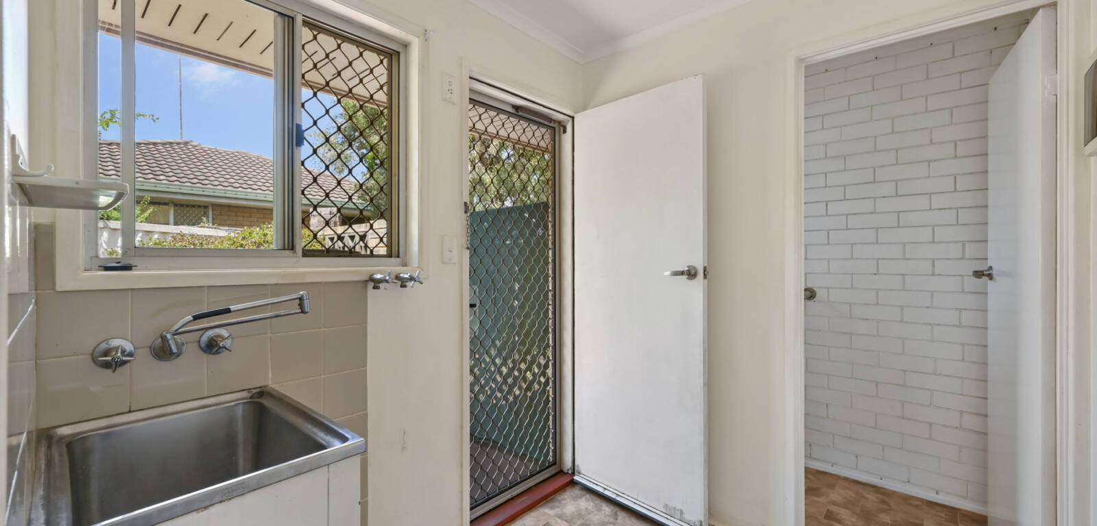 1/4 Denyer St, WILSONTON, QLD 4350 AU