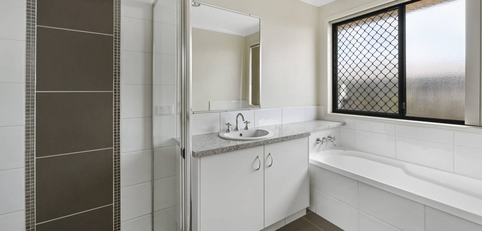 55 Smythe Dr, HIGHFIELDS, QLD 4352 AU