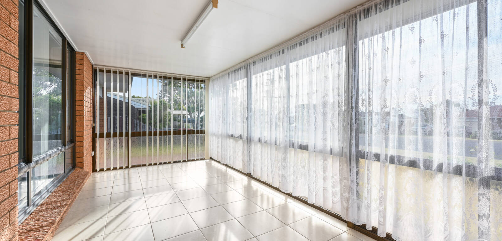 10 Terrica St, GLENVALE, QLD 4350 AU