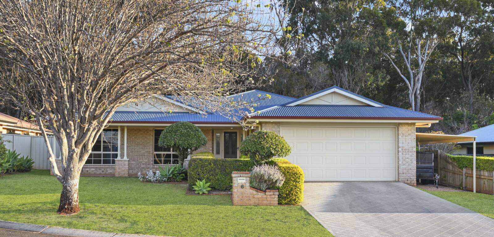 6 Jake Ct, MIDDLE RIDGE, QLD 4350 AU