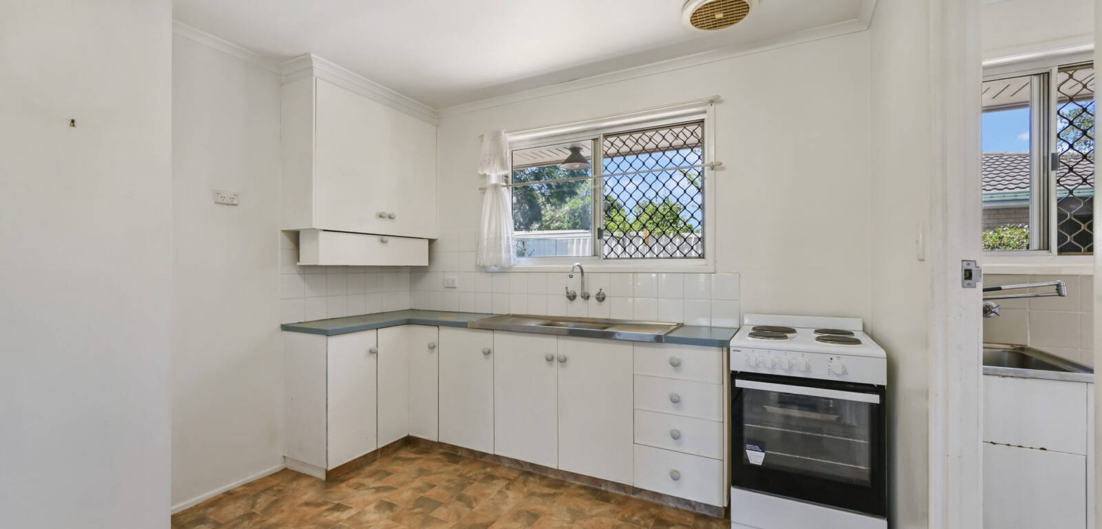 1/4 Denyer St, WILSONTON, QLD 4350 AU