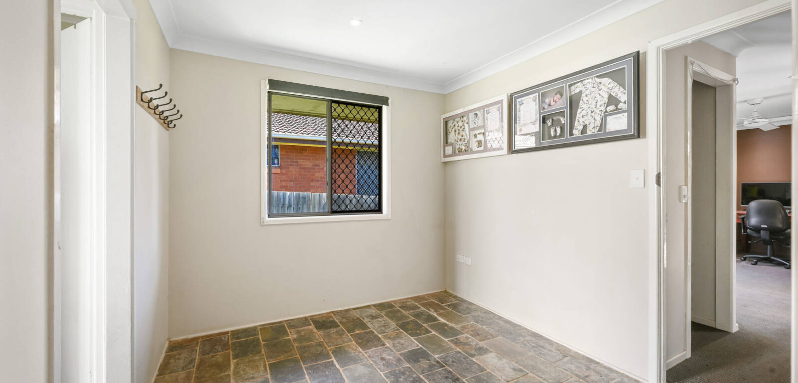 74 Hogg St, ROCKVILLE, QLD 4350 AU