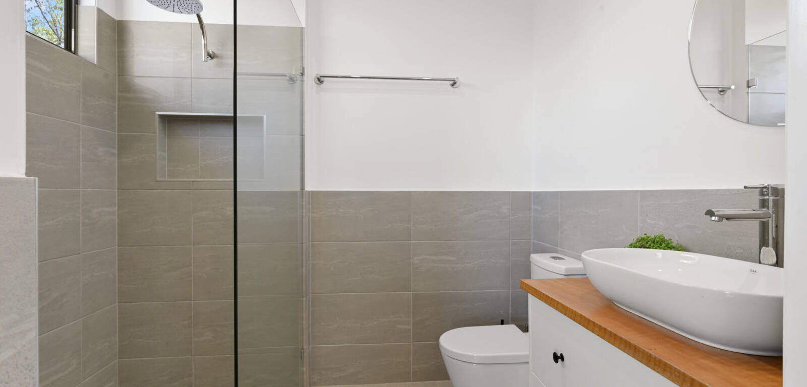 208 Fernbank Rd, FIFTEEN MILE, QLD 4352 AU