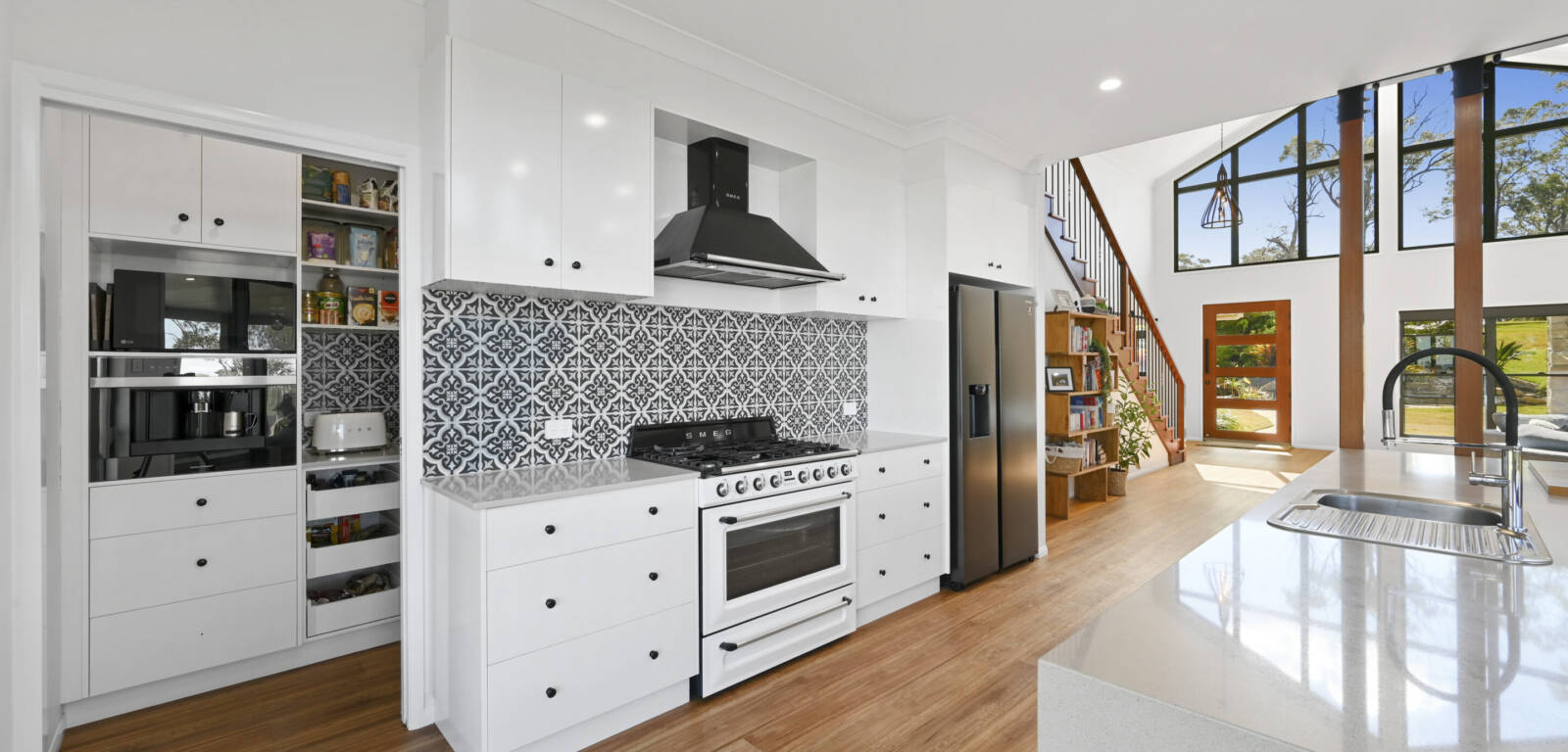 208 Fernbank Rd, FIFTEEN MILE, QLD 4352 AU