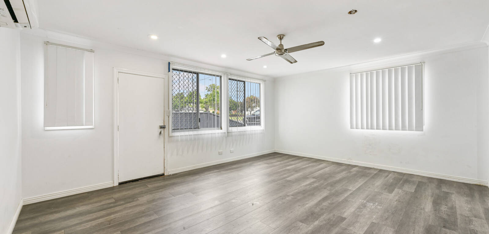 203 Taylor St, WILSONTON, QLD 4350 AU