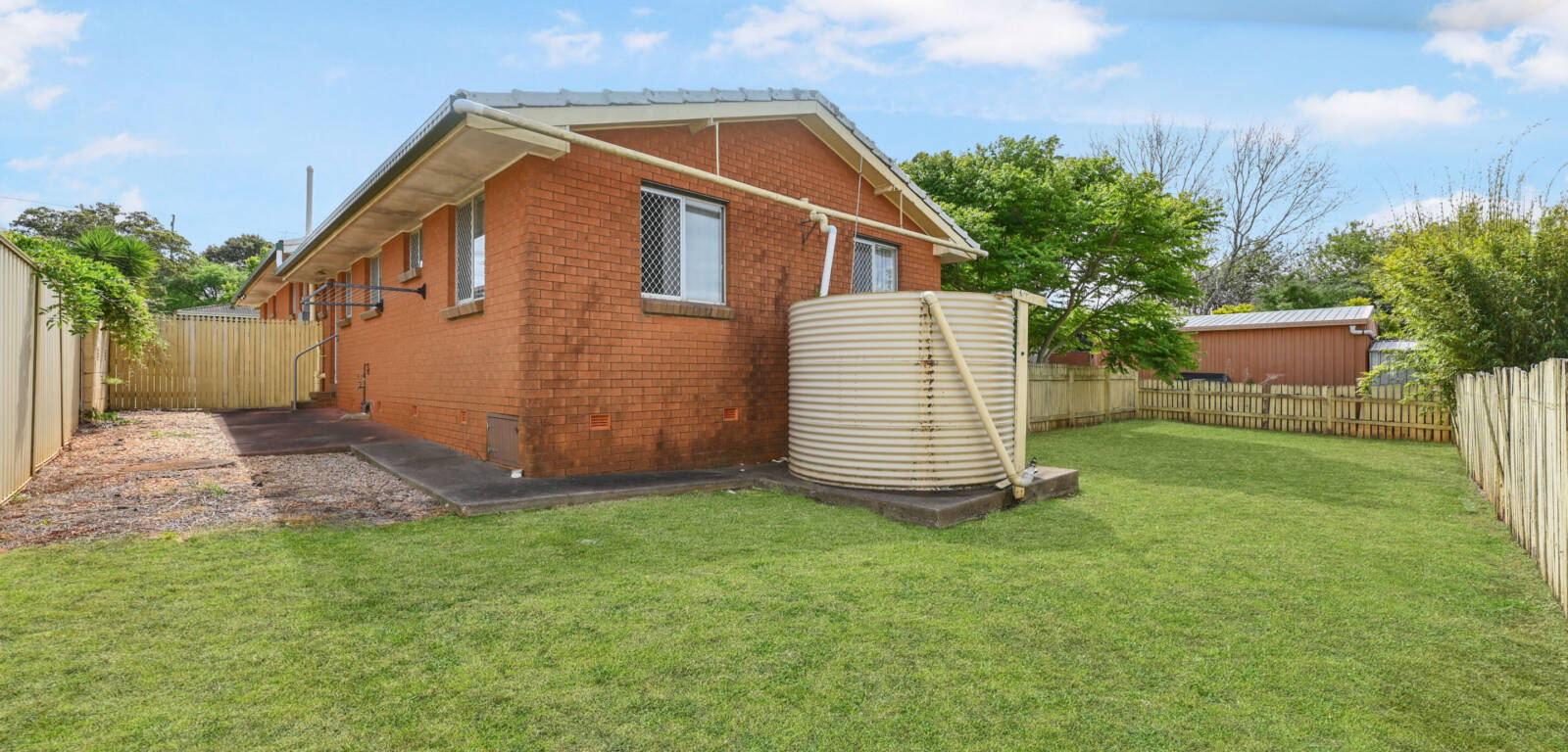 52 Noll St, KEARNEYS SPRING, QLD 4350 AU