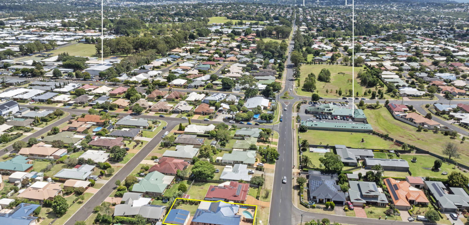 311 Ramsay St, MIDDLE RIDGE, QLD 4350 AU