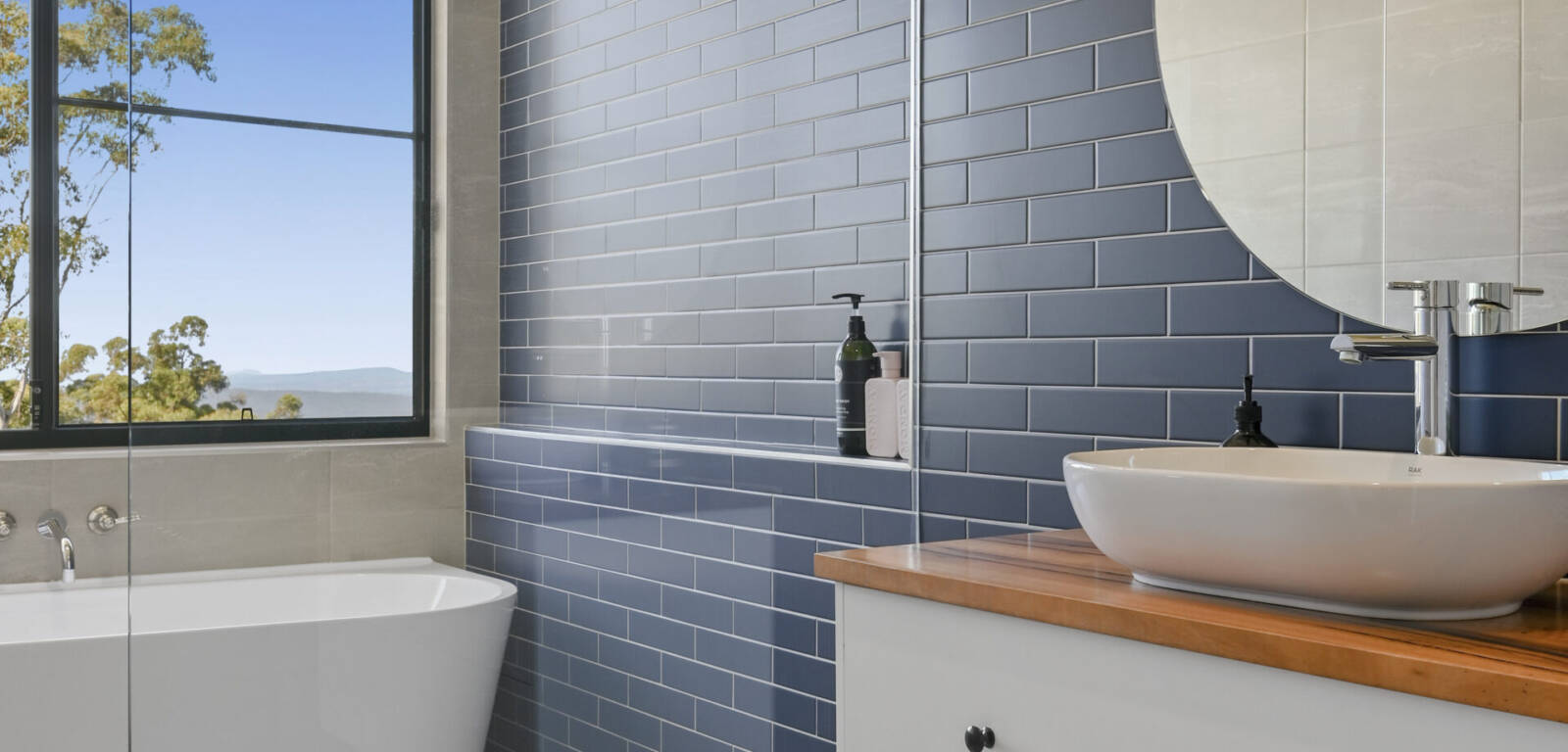 208 Fernbank Rd, FIFTEEN MILE, QLD 4352 AU