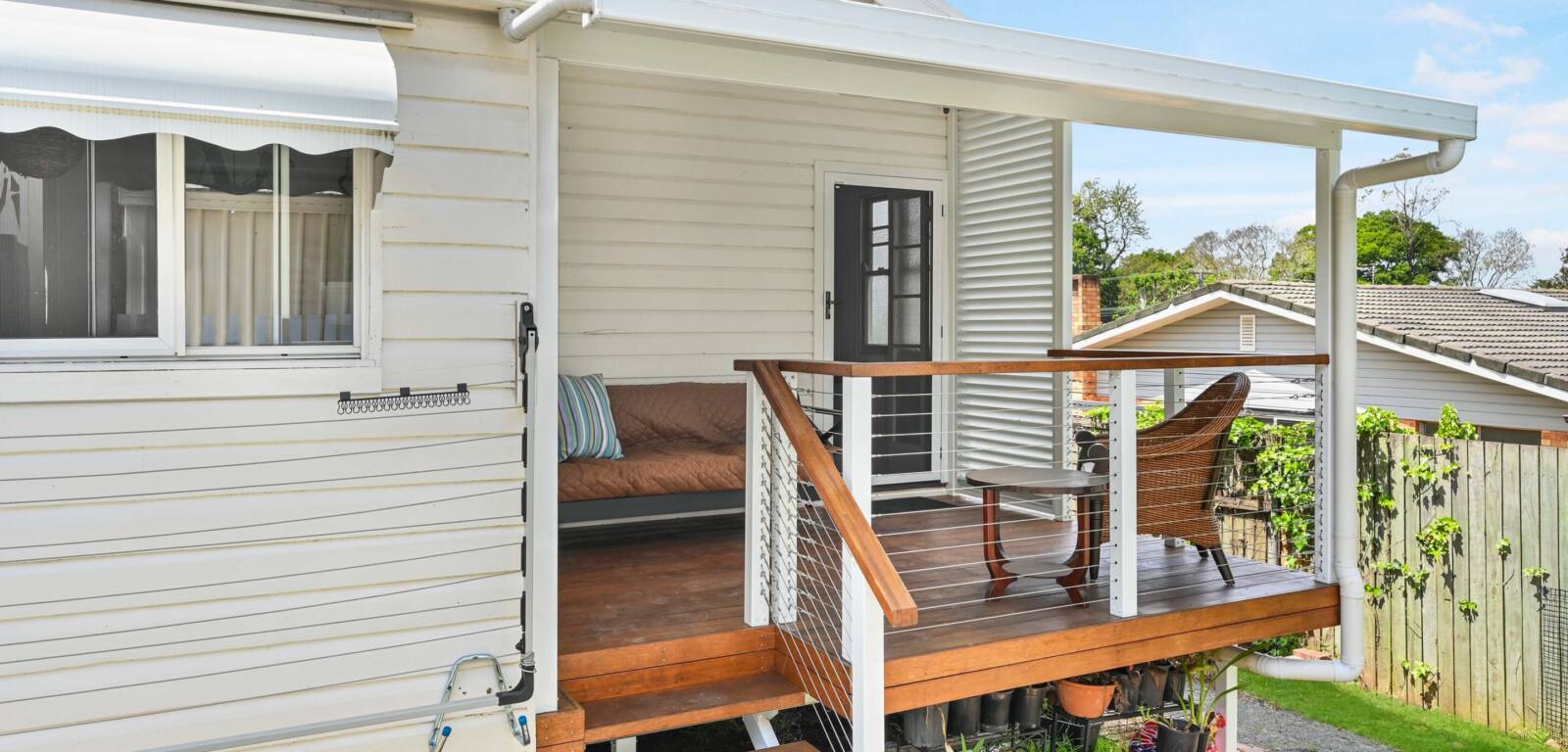 1/23 Glendower St, MOUNT LOFTY, QLD 4350 AU