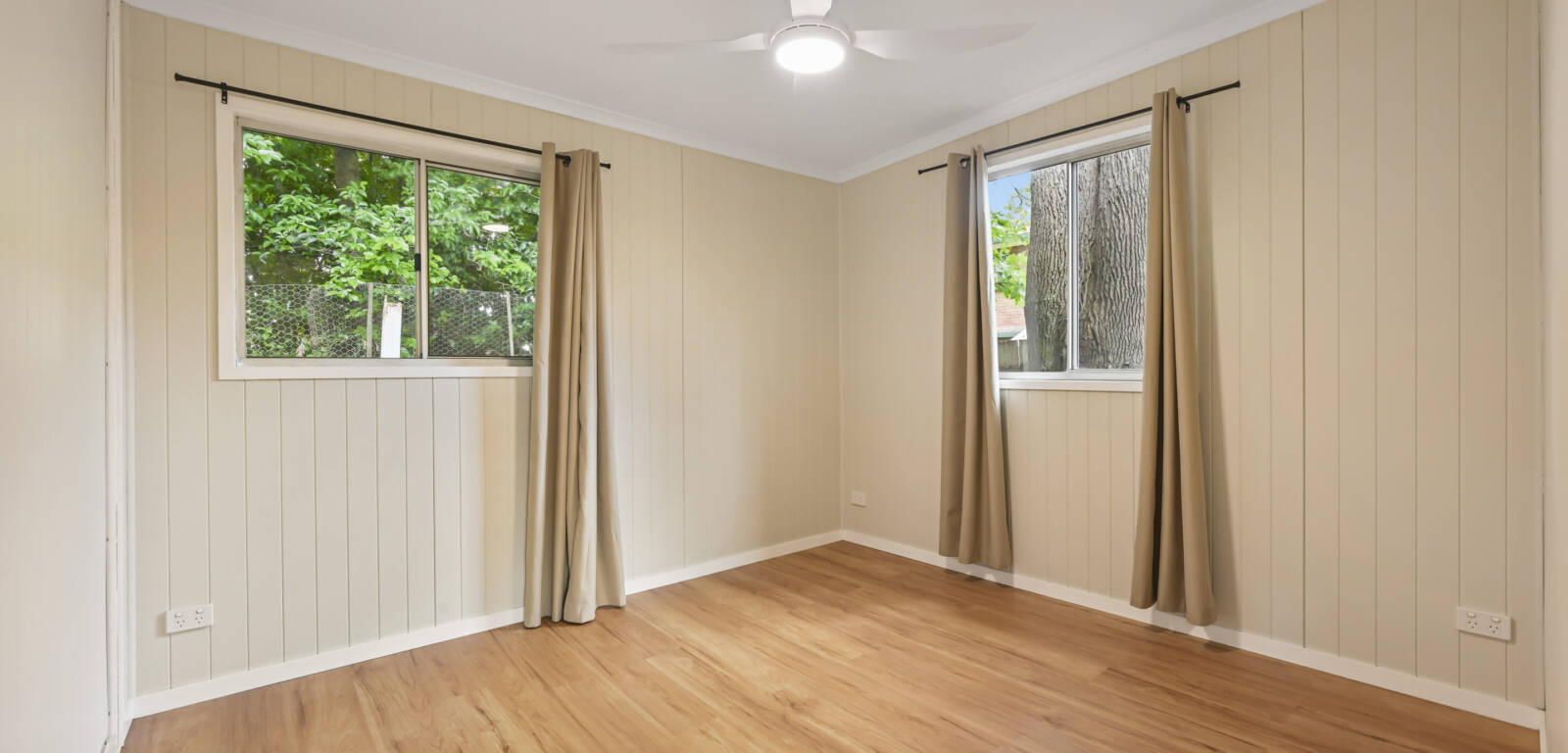 275b James St, NEWTOWN, QLD 4350 AU