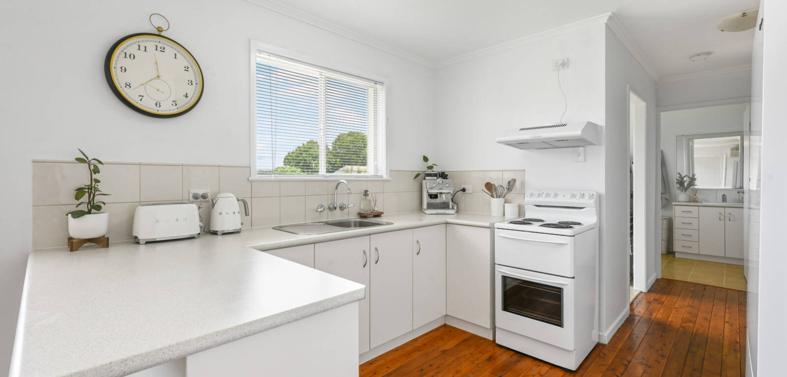 6 Norris St, RANGEVILLE, QLD 4350 AU