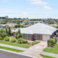 1/2 Taragon, GLENVALE, QLD 4350 AU