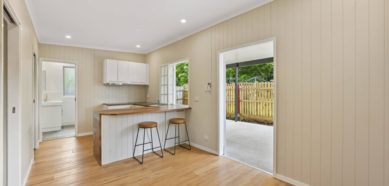 275b James St, NEWTOWN, QLD 4350 AU