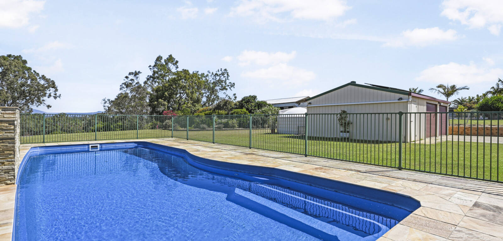 33 Parklea Dr, PLACID HILLS, QLD 4343 AU