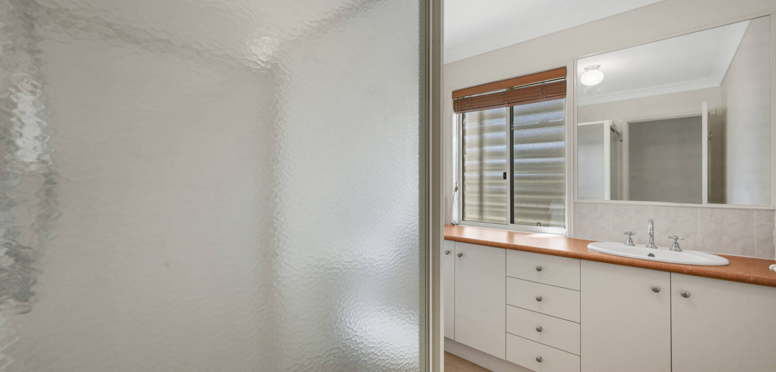 33 Parklea Dr, PLACID HILLS, QLD 4343 AU