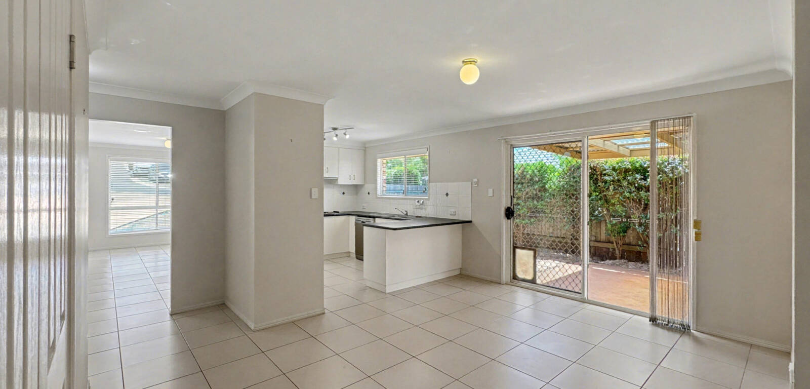 6 Mason Ct, KEARNEYS SPRING, QLD 4350 AU